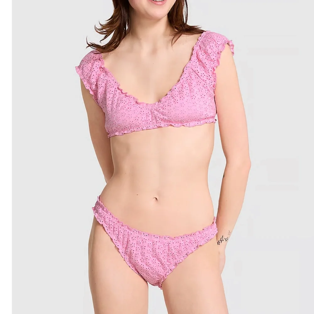 Frankie’s bikinis set